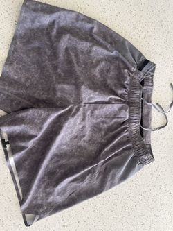 Men’s Small Lululemon Shorts 