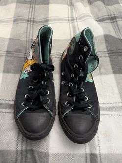 Gently used Converse Chuck Taylor All Star Doodle Graphic High Top Sneakers