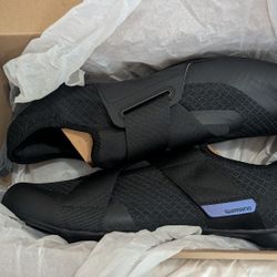 Shimano SH-IC200 Cycling Shoes – Brand New – Size 48 (US 12.3)