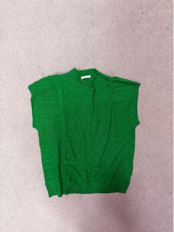 NWT Textured Green Cable Knit Sleeveless Pullover XL