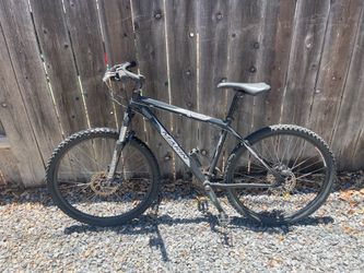 Marin Palisade Trails MT. Bike - medium men’s.