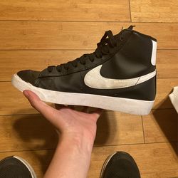 Blazers 7.5 W