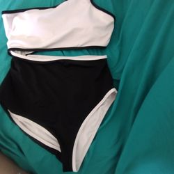 Black 1 piece bathing suit