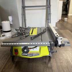 Table Saw with Folding Stand (15 Amp 10 In.)