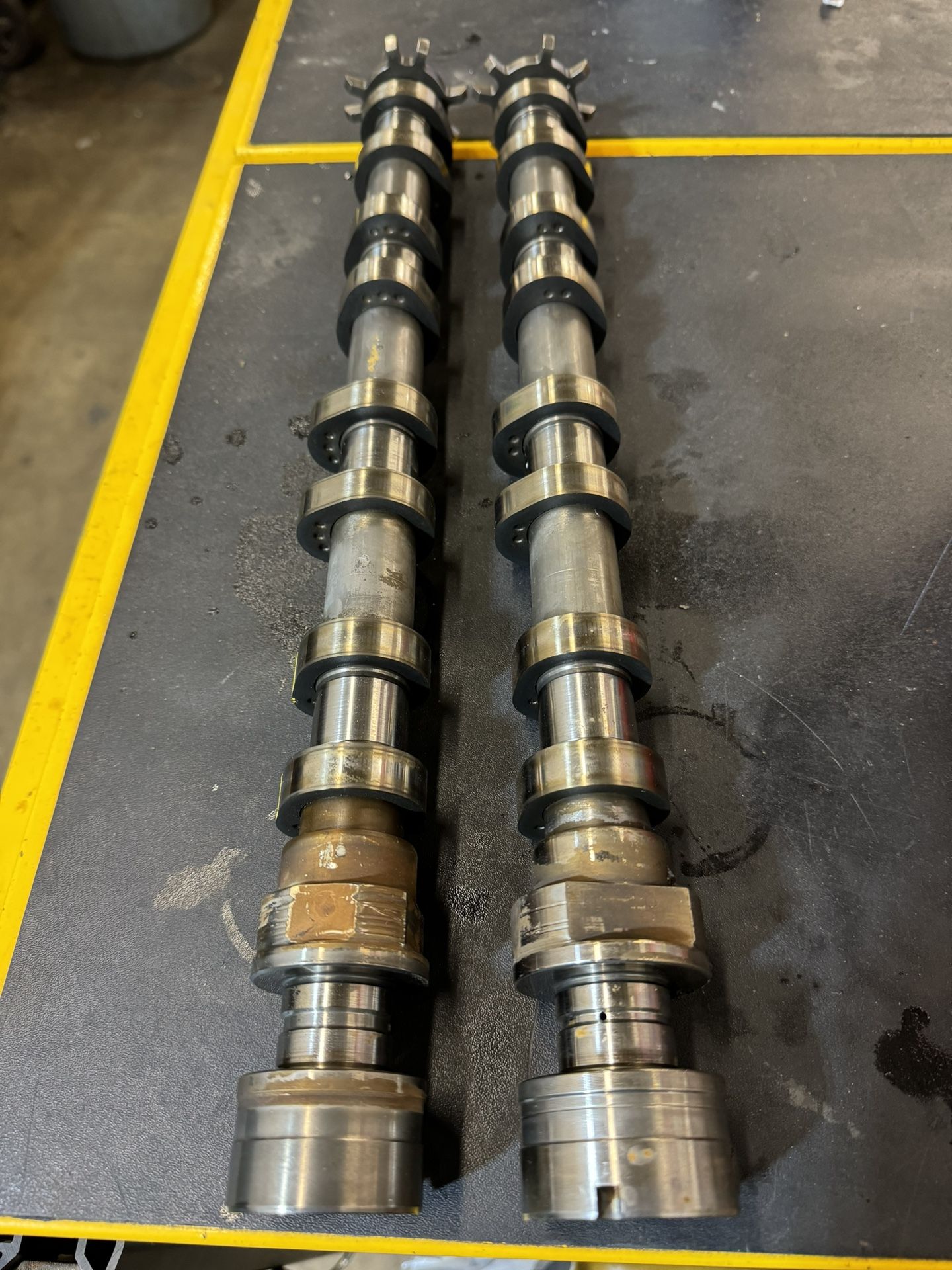 Ford 5.0 Cams Driver Side