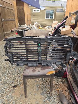 OEM NEW Ford 2018 F150 Upper Radiator Grille Air Shutter Assembly