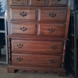 5 Drawer Dresser