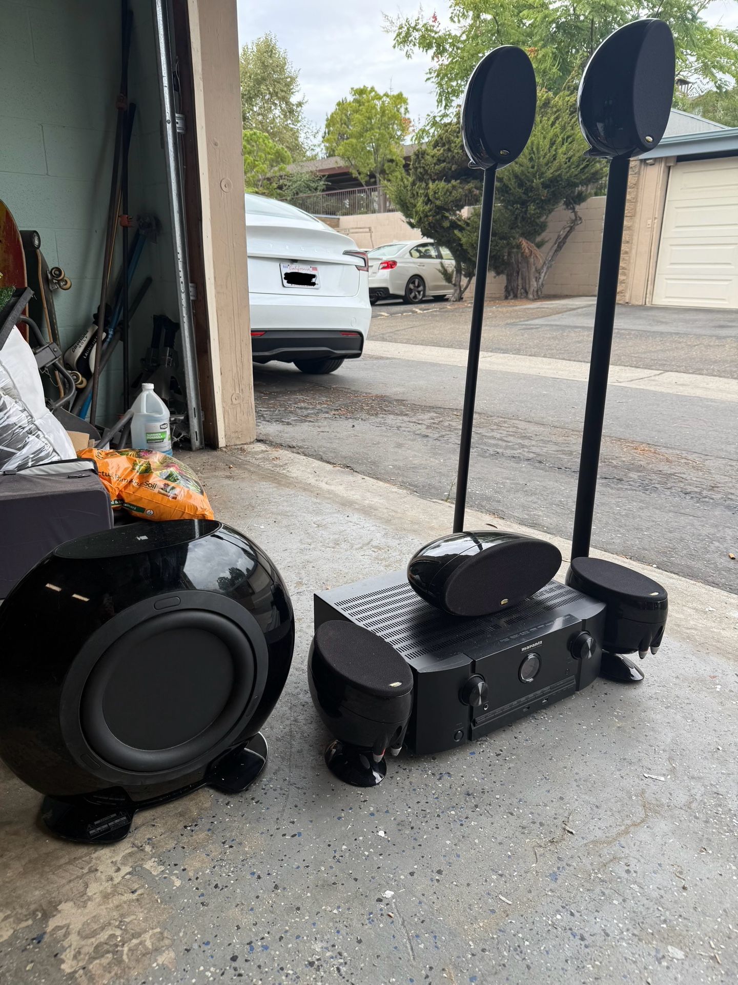 Marantz SR6006 & KEF KHT 3005 Home Theater System