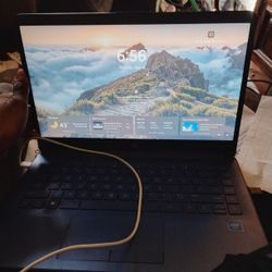 HP Laptop 60 GB storage 