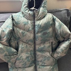 Men’s Nike Puffer Jacket