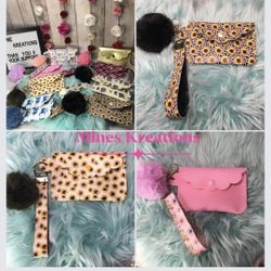 Coin purses ready to pick up 