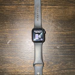 Apple Watch Series 8