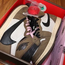 Air Jordan 1 Travis Scott Size 10
