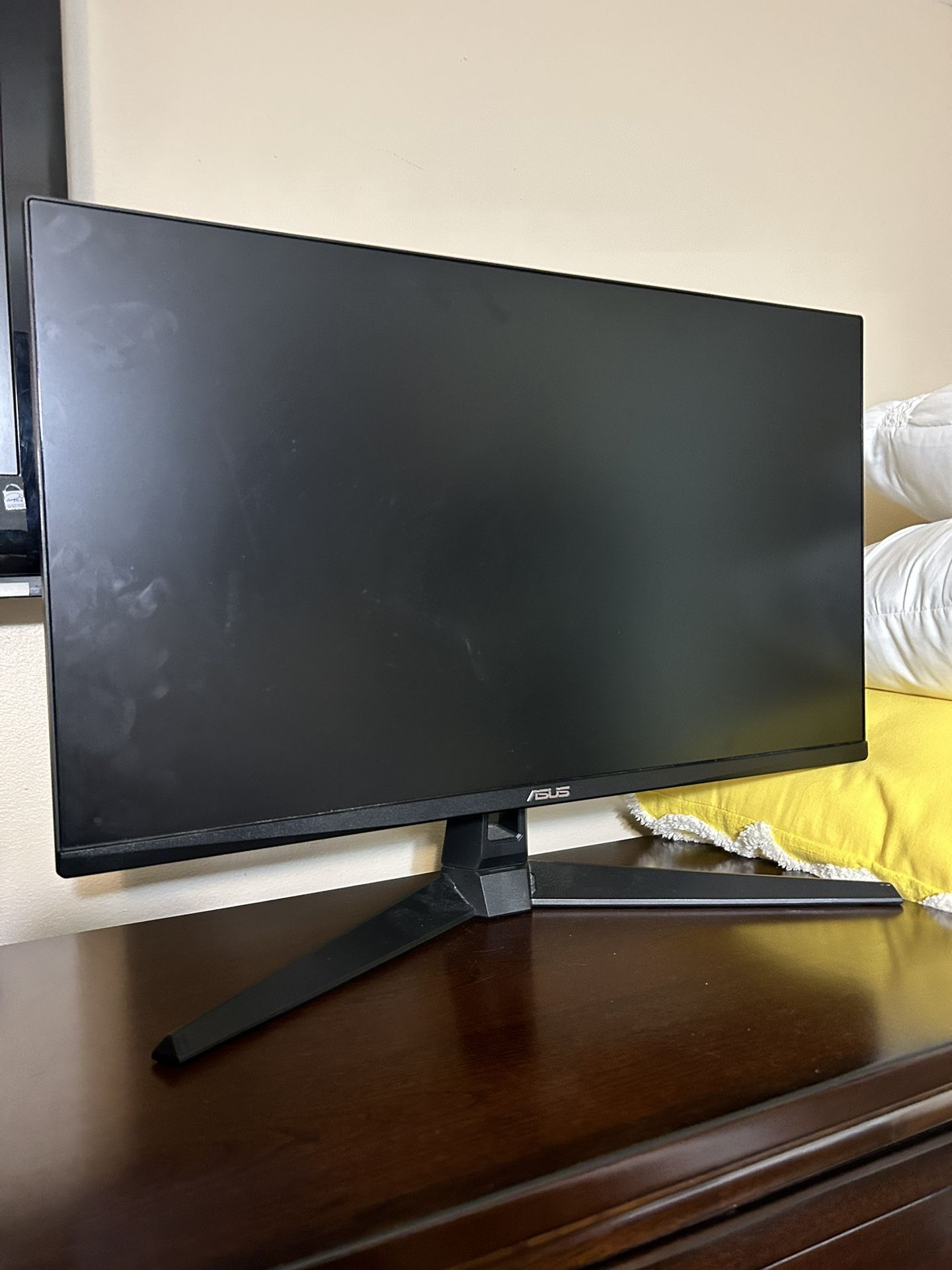 Asus TUF GAMING 27”