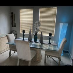 One Of A Kind … Special !!!!!! Dining Room Set With buffet Bar with added Mirror 