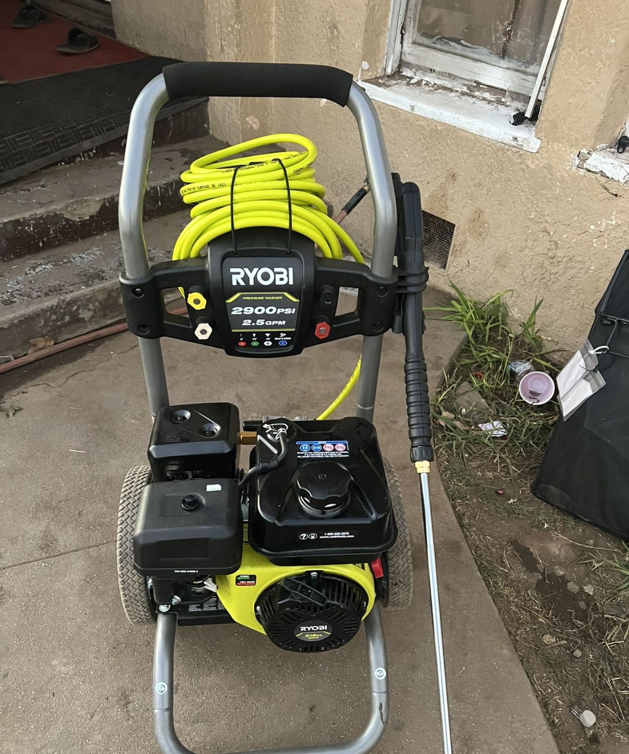 2900 PSI