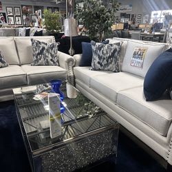 Beautiful Formal Seating Sofa Set! $1999 💙📦✨