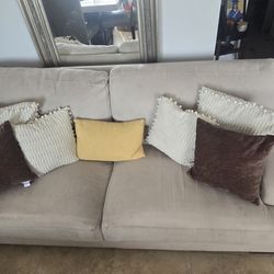 Cream Sofa Set 