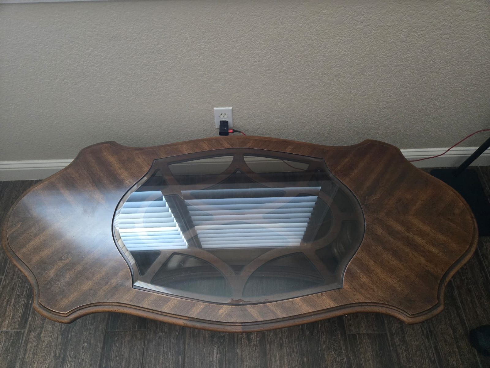 Cooffe Table