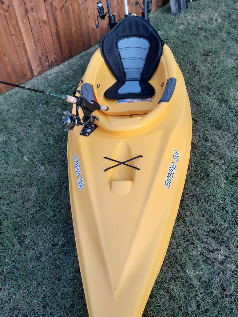 10ft kayak-paddle-Life jacket $300