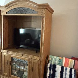 Beautiful Solid Wood Entertainment Center/Armoire