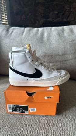 Women’s Nike Sneakers