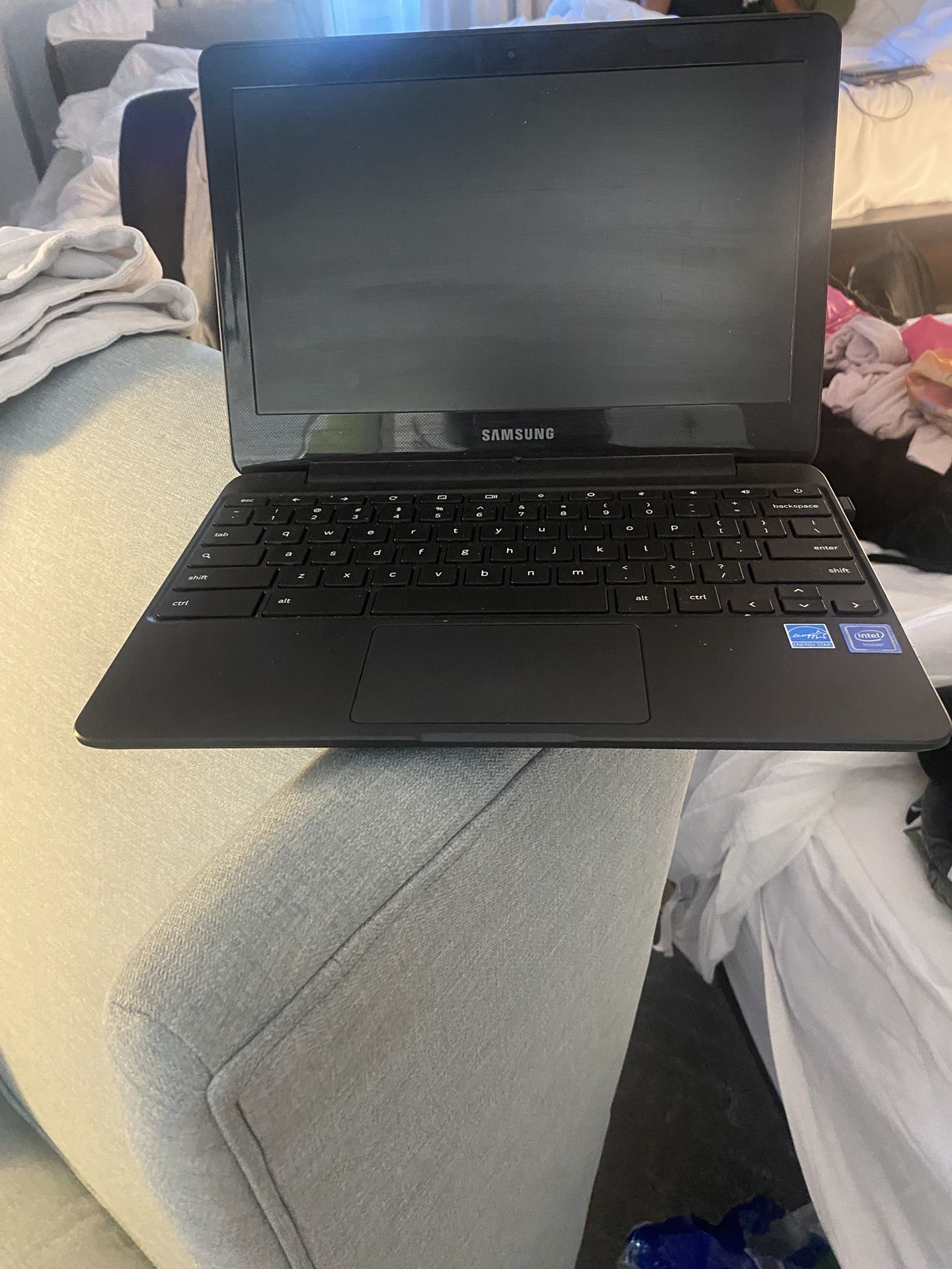 Laptop