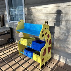 Giraffe Toy And Bookshelf 