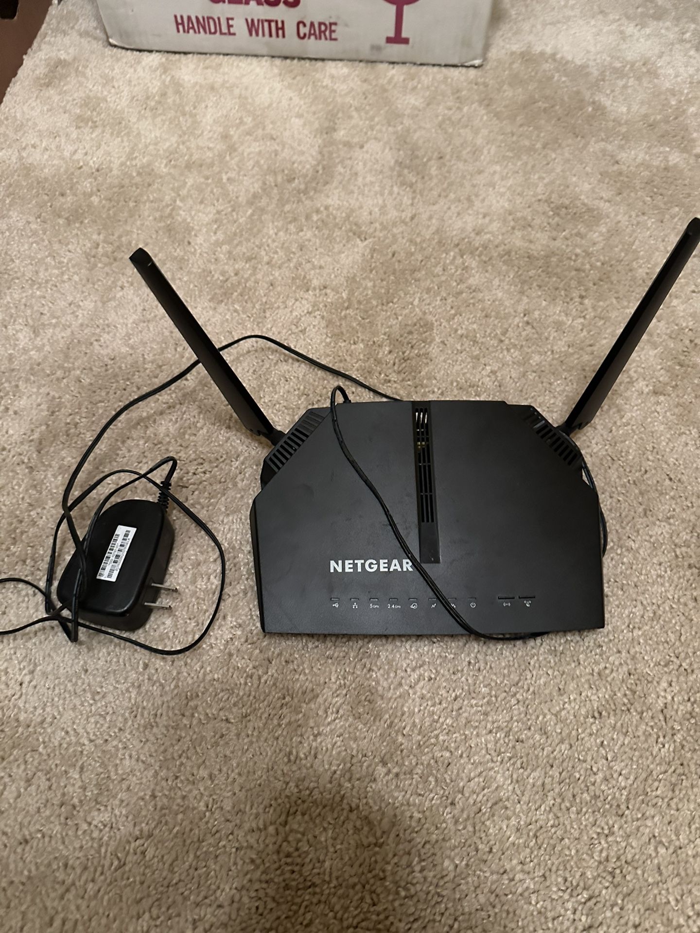 Netgear AC1200 WiFi Cable Modem Router