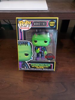 Universal Studios Monster Frankenstein Black Light Funko Pop 1227