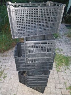 Plastic produce  crates