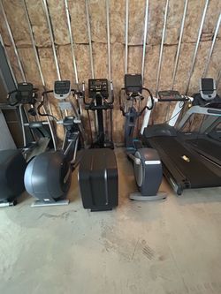 Sportsart eco power G876. Elliptical