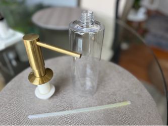 Kitchen soap dispenser