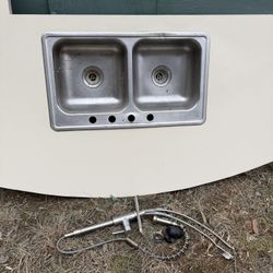 Kitchen Sink With Countertops