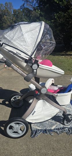 Hot Mom White Leather Stroller With Accesories