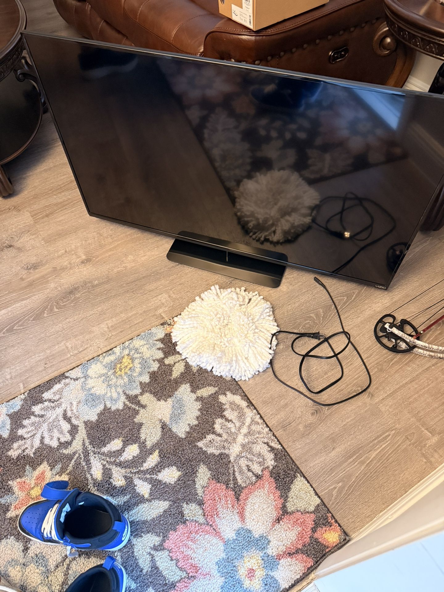 Tv Works Perfect 42