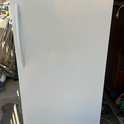 Frigidaire Upright Freezer Measurements 65” Higher X  32” Wide X  26” Deep, Really Working Condition Nice And Clean