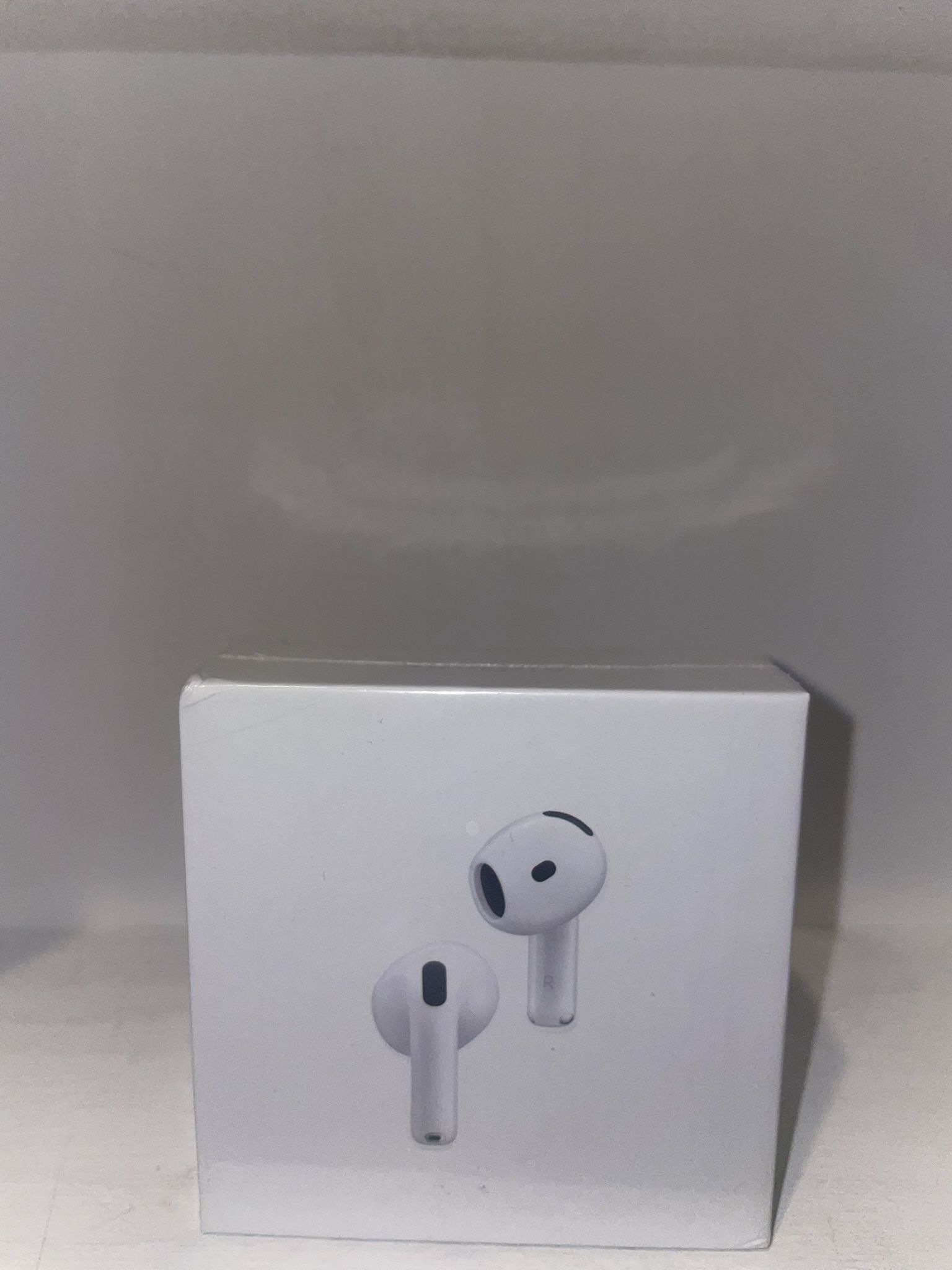 AirPods 4