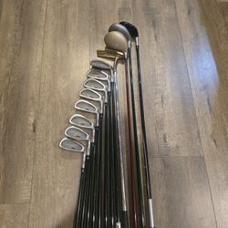 GOLF  CLUBS  SET (12 CLUBS)