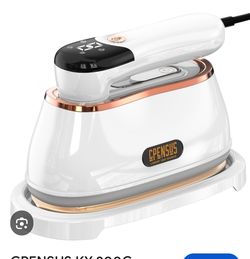 Hand held steam iron