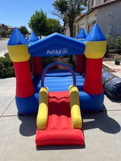 toddler size Bouncy Castle