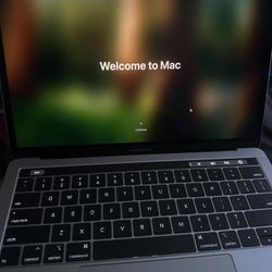 2018 13-inch Macbook Pro Touchbar 