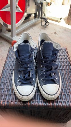Converse Chuck Taylor shoes size 11