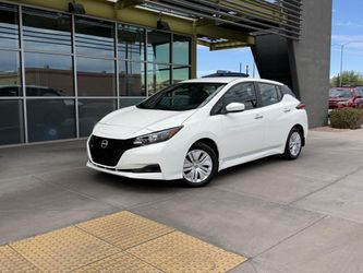2025 Nissan LEAF