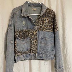Pol Cheetah and Denim Oversized Vintage Style Jacket. Small. Vintage look. Reconstucted.