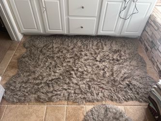 Fur carpets