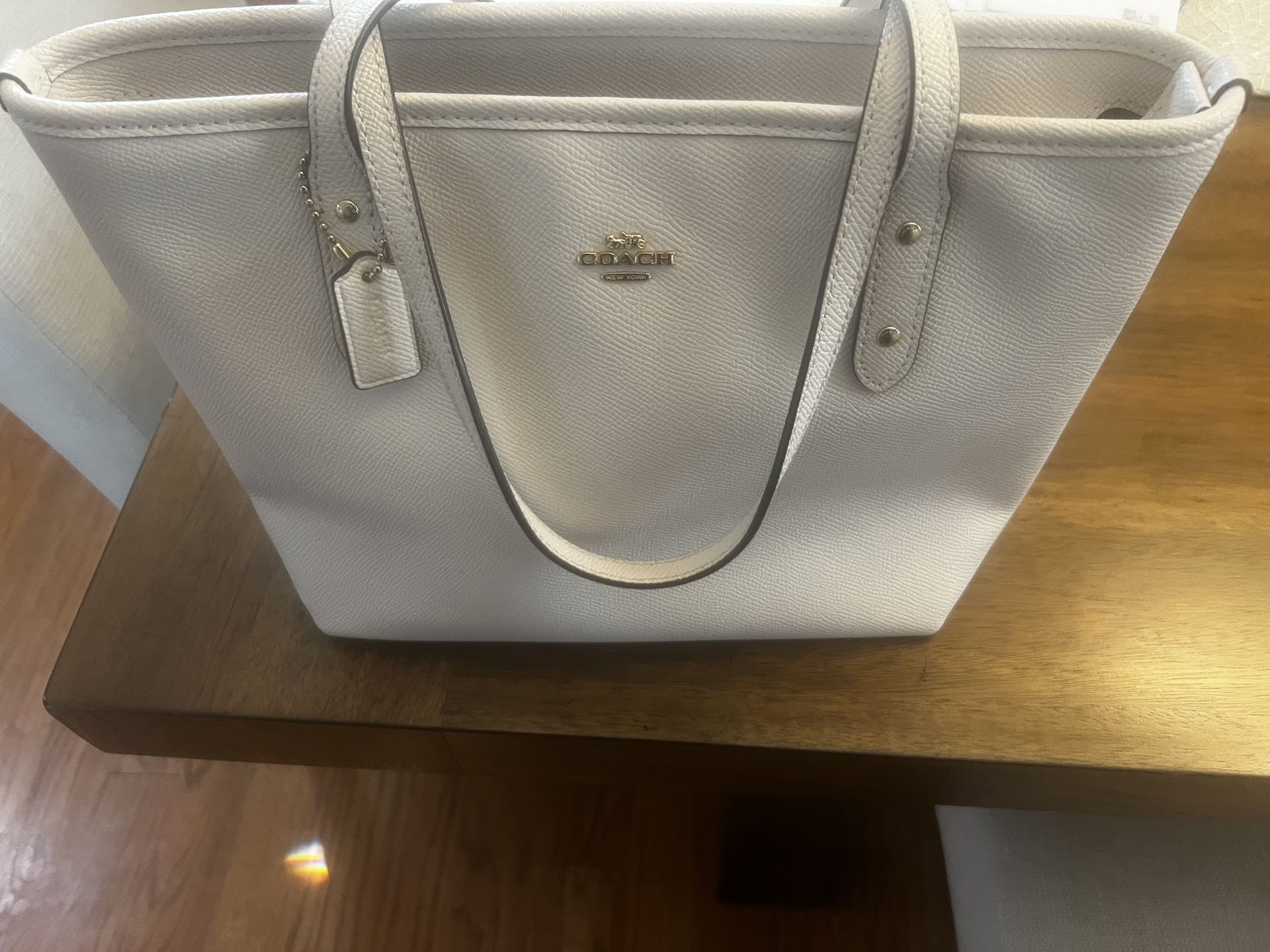Coach Purse Lightly Used