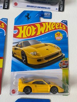 Hot Wheels 2025 Ferrari F40 Yellow Die-Cast