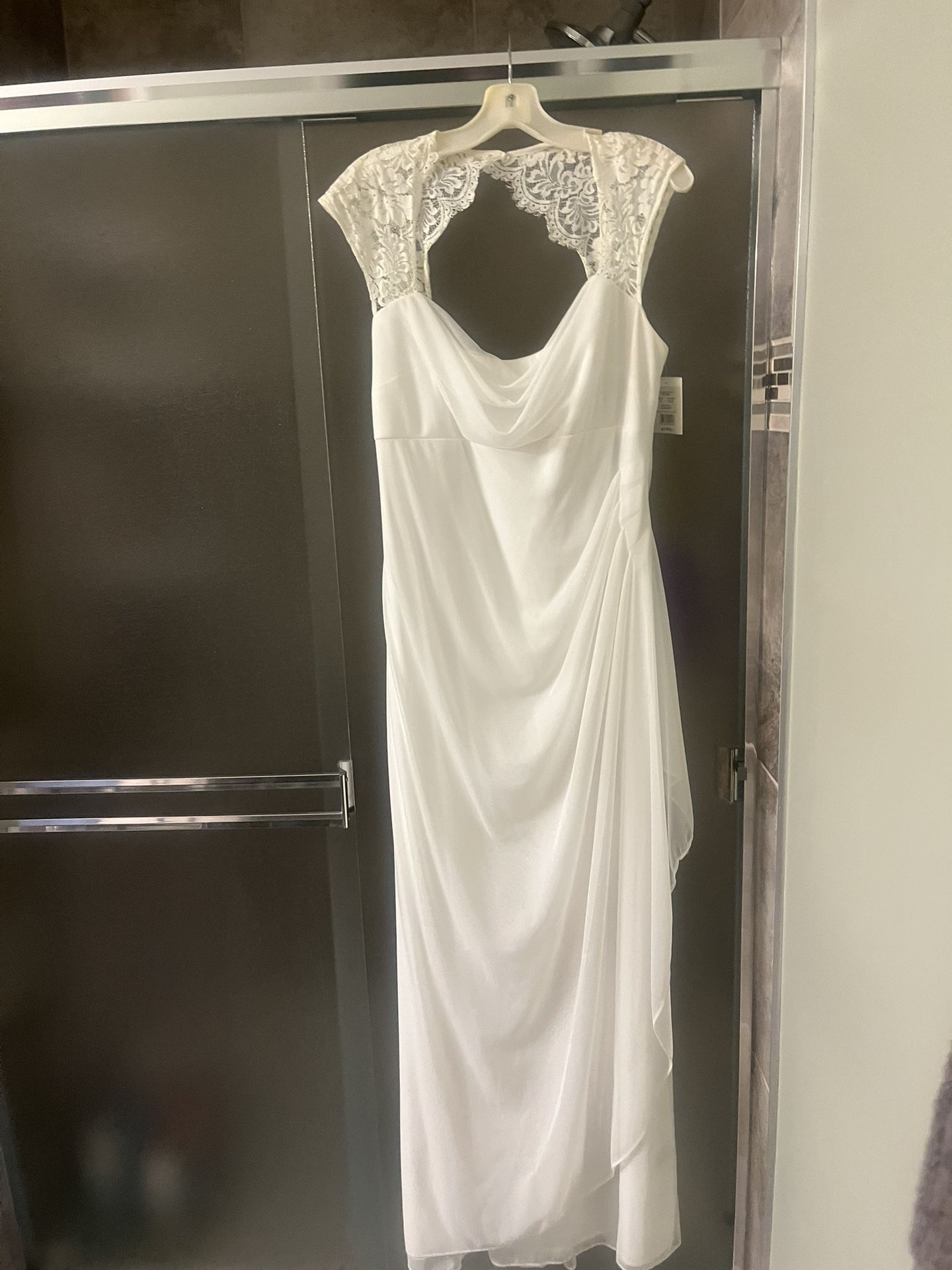 Never Been Worn David’s Bridal Dress