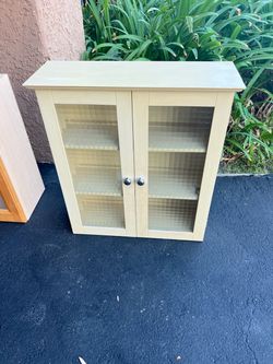 Wall Cabinet